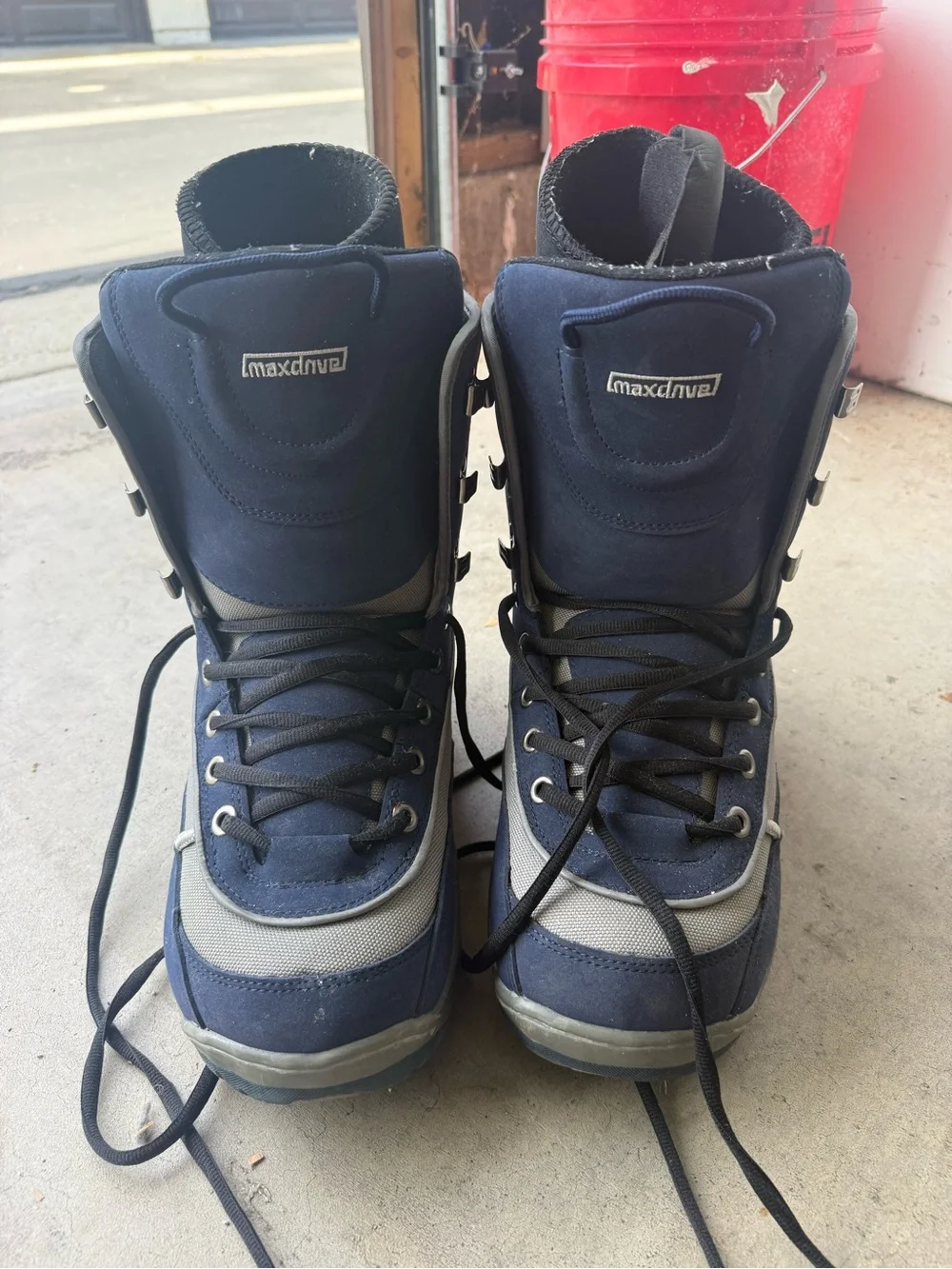 MaxDrive Navy Snowboard Boots size 11